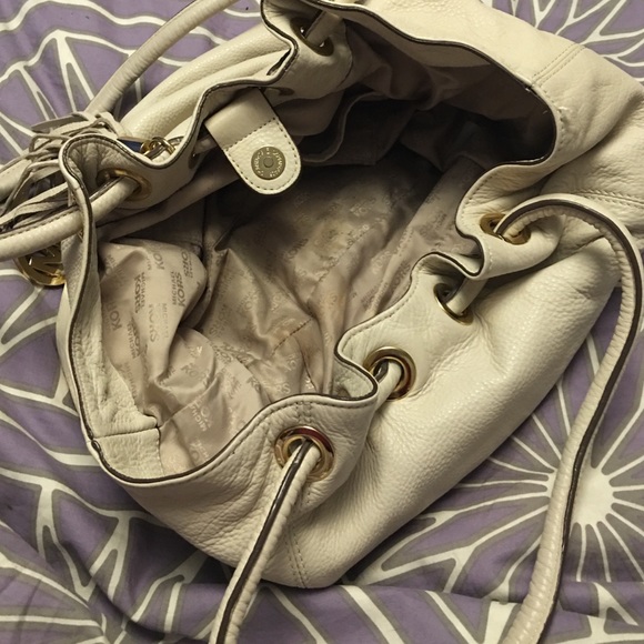 Cream colored large Michael Kors hobo - Picture 3 of 3