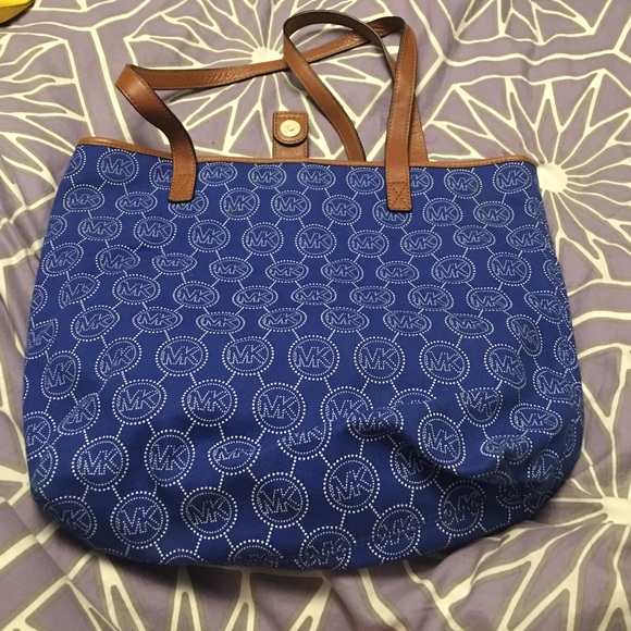 Michael Kors Royal Blue Logo tote - Picture 2 of 3