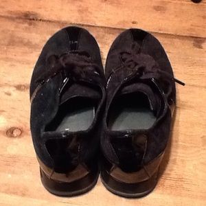 dress sneakers cole haan