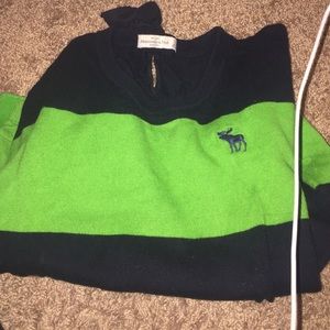 Navy blue and green stripe 3/4 sleeve top