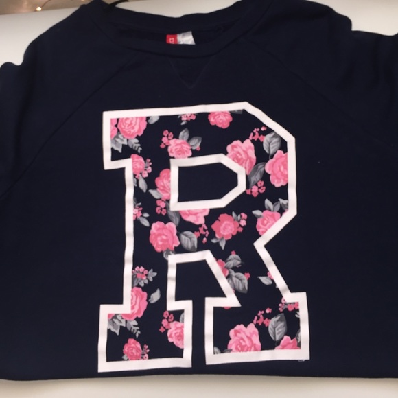 "R" PINK FLOWER BLUE OVERSIZED SWEATER 💙💙💙