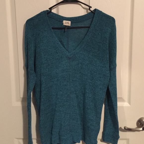 PacSun sweater