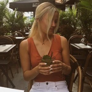 Meet your Posher, Brittany