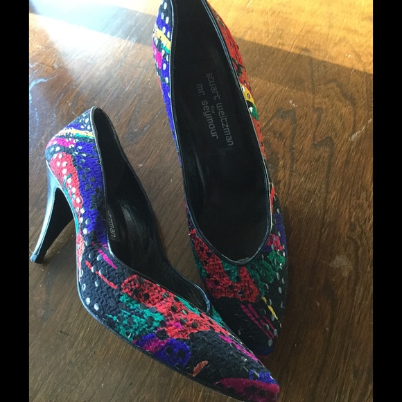 Stuart Weitzman Shoes - Vintage Stuart Weitzman Kitty Heels💕💕🎀