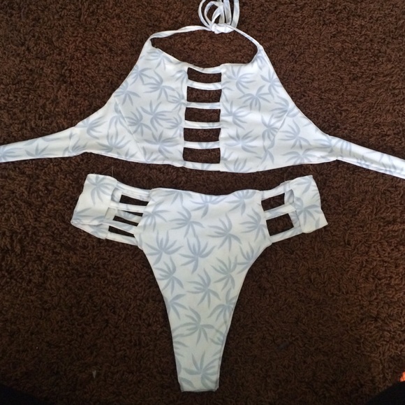 palm tree bikini