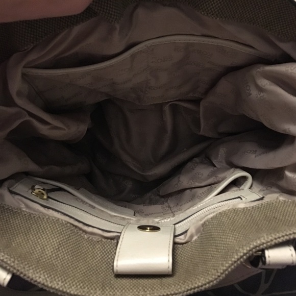 Michael Kors Gansevoort Canvas Tote - Picture 3 of 3