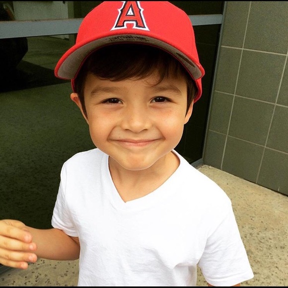 Momma Brittany - Picture 3 of 3