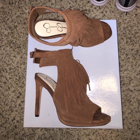 JESSICAN SIMPSON HEELS