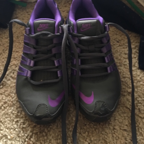 Purple/grey running shoes