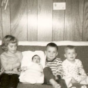 Meet your Posher, Ellie