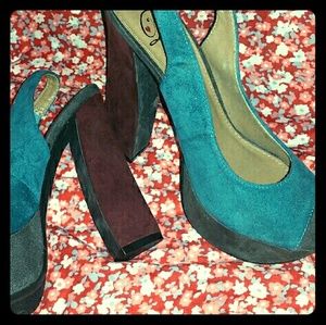 Blue, gray & maroon suede heels!