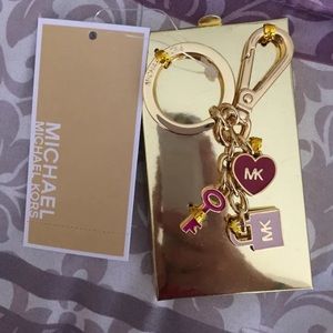 New Michael kors key chain