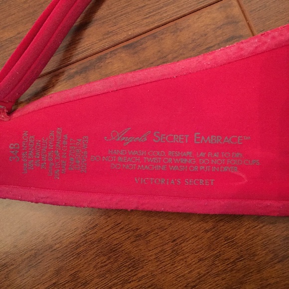 🎉LAST CHANCE!🎉💋VS ANGELS SECRET EMBRACE BRA - Picture 4 of 4