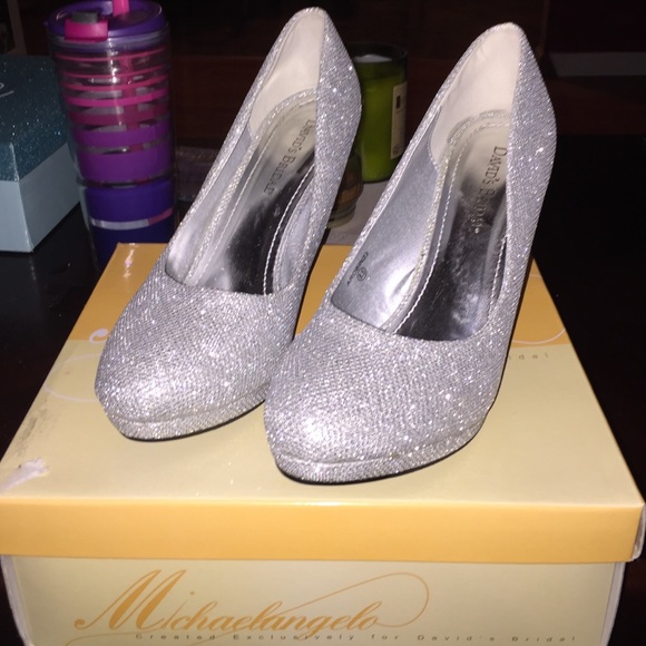 David's Bridal silver pumps