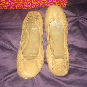 Tory Burch nude flats 8.5
