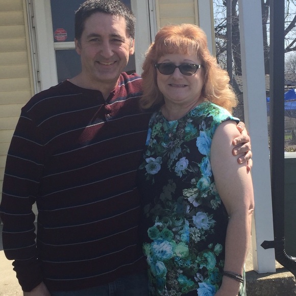 Meet your Posher, Kristina - Picture 2 of 2