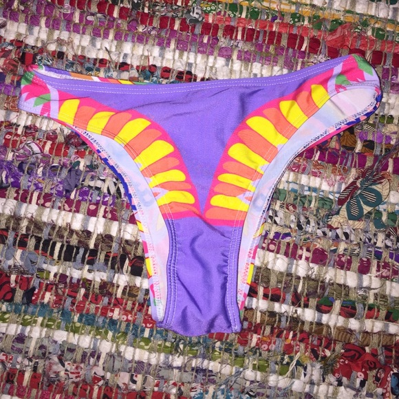 Thong bathing suit bottoms