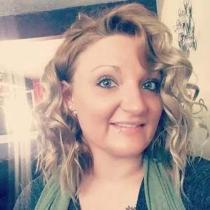 Meet your Posher, Kendra