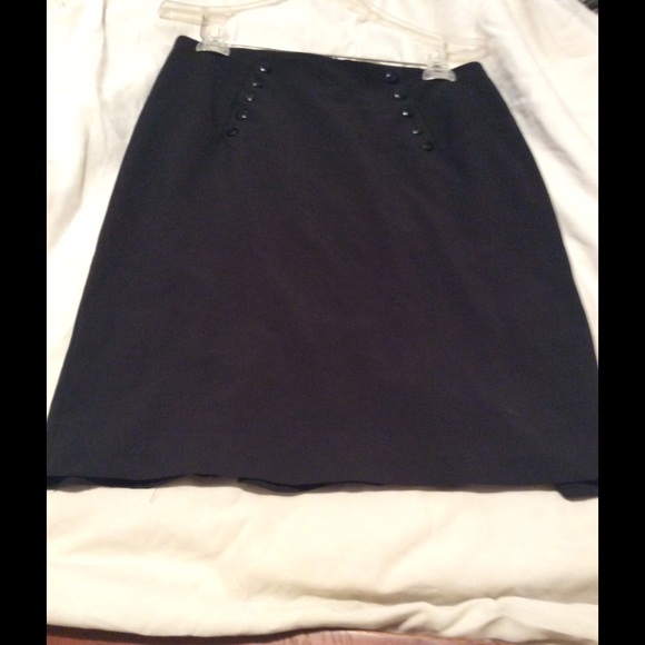 Black skirt