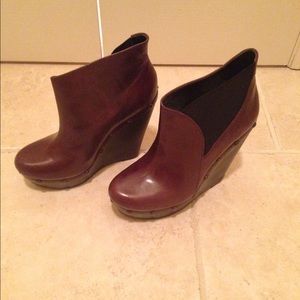 Jessica Simpson 9.5 Dark Brown booties