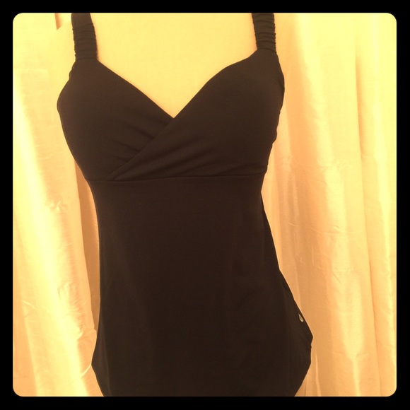 BNWT Fabletics Workout Tank