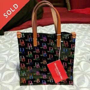 Free dooney bourke lunch tote