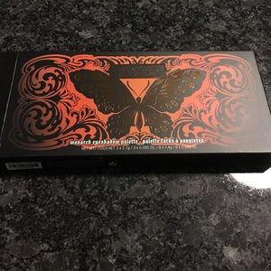 Kat Von d monarch eyeshadow palette
