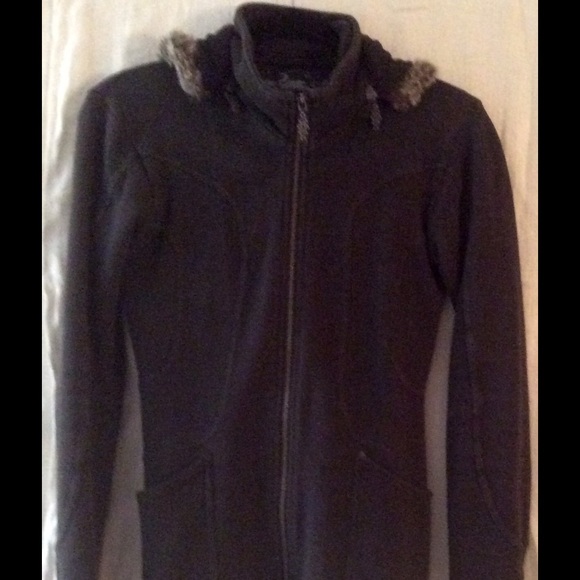 Cozy Hooded jacket - Picture 3 of 4