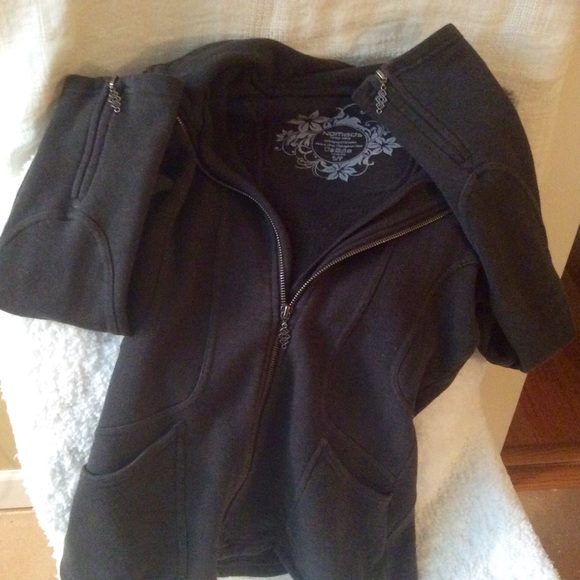 Cozy Hooded jacket - Picture 4 of 4