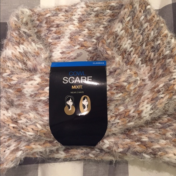 Cowl infinity scarf.