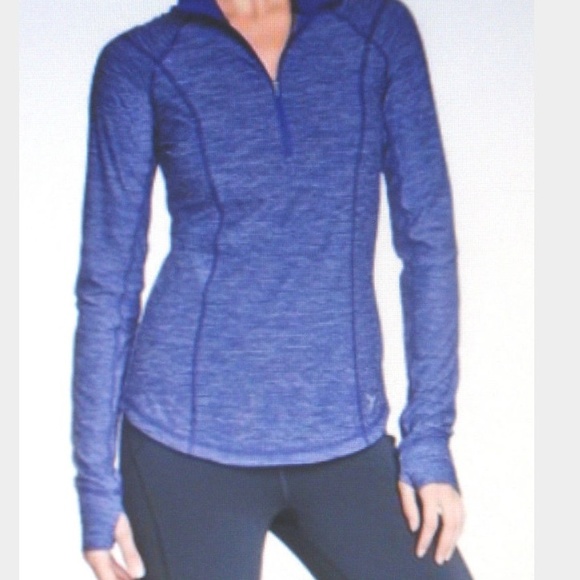 Semi-fitted active 1/4 pullover workout nike top - Picture 1 of 3
