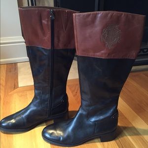 NWOT Etienne Aigner Boots