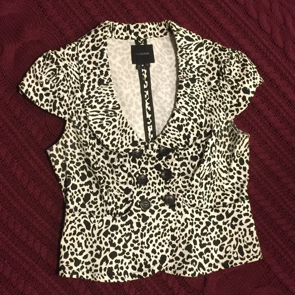 Animal print double breasted top