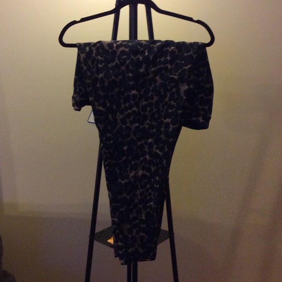 Animal print pant