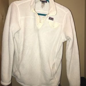 White Patagonia Pullover