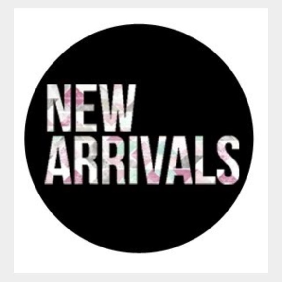 Clothes!!! - Picture 1 of 1