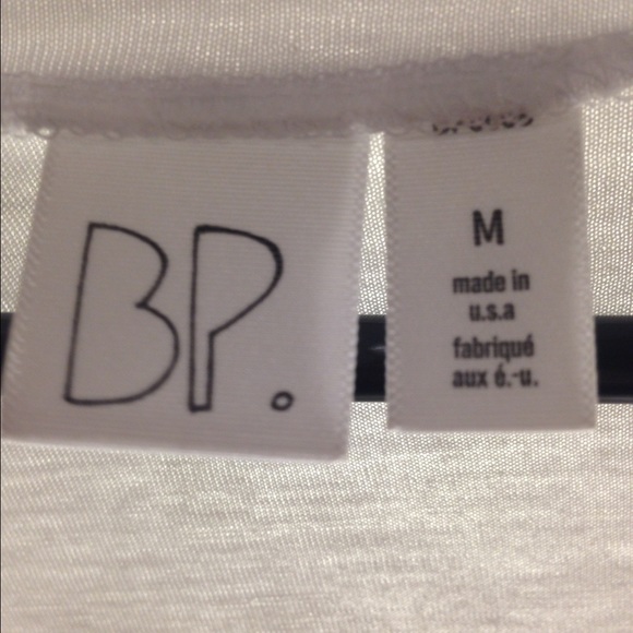 Nordstrom Brass Plum V-neck Tee - Picture 2 of 2