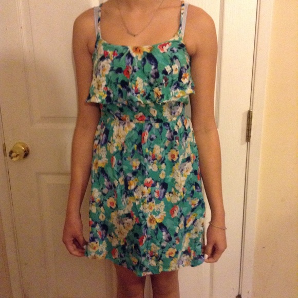 Floral dress - Picture 1 of 2