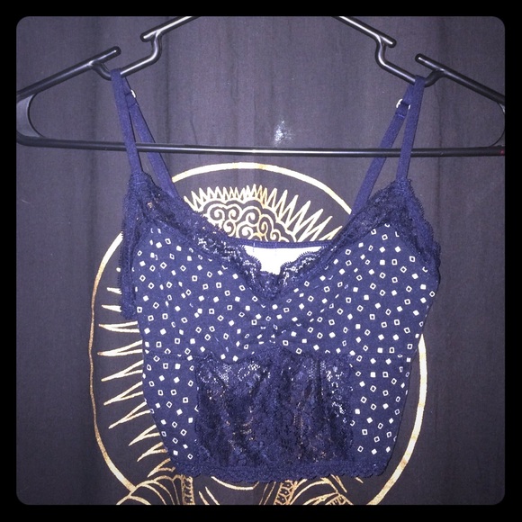 Gilly hicks crop top
