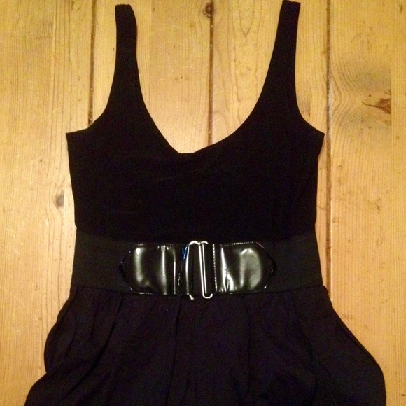 Black ruffled bottom, deep scoop neck dress - Picture 2 of 3