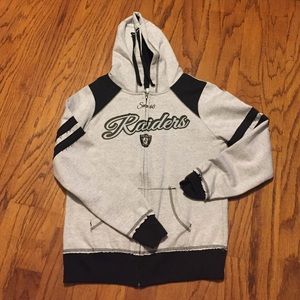 Medium hooded sweater