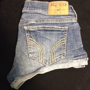Hollister Shorts: Size 3