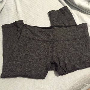 Lulu lemon grey striped crop yoga pants