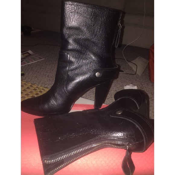 Vera Wang!!! Ankle boots, leather