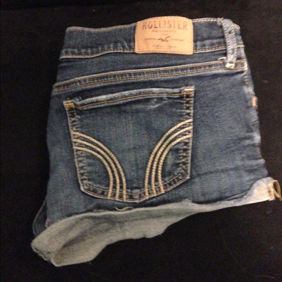 Hollister Jean Shorts: Size 3