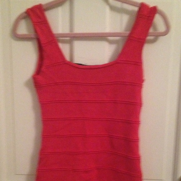 SOLD Coral pink BodyCon dress - Picture 2 of 4