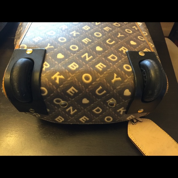 extra picks - Picture 2 of 4