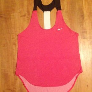 Nike Elastika Tank