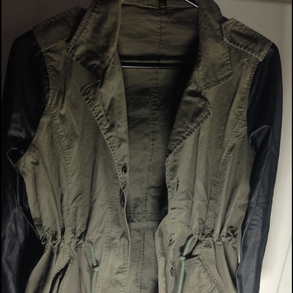 Green and black utility jacket ! - Picture 1 of 1