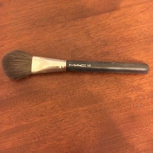 Mac 127 brush!